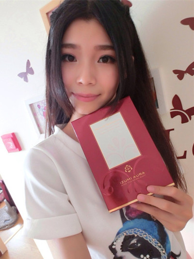 《黑暗之光》游戏电视台 甜心主播私房照曝光